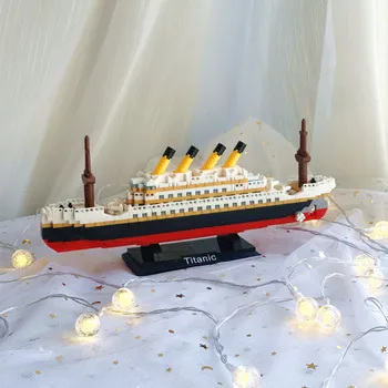 1280 бр. Титаническая 3D Пластмасов модел на кораба, Микро Градивни елементи за възрастни, мини-тухли с световыми комплекти, Подарък за круиз лодка